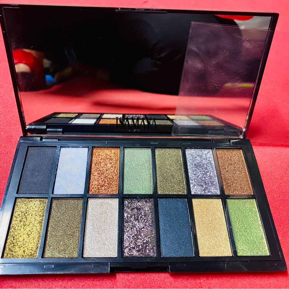 Isamaya Eyeshadow Palette